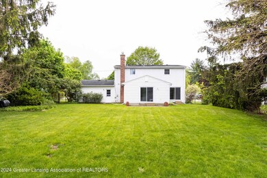 1010 Blanchette. Rear View