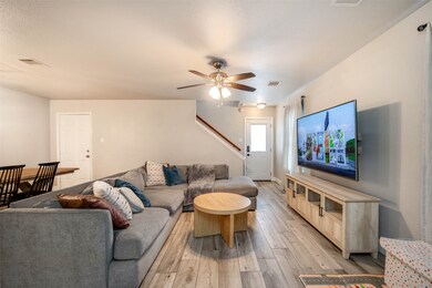 111 Delaney St, Houston, TX 77009 - photo 3