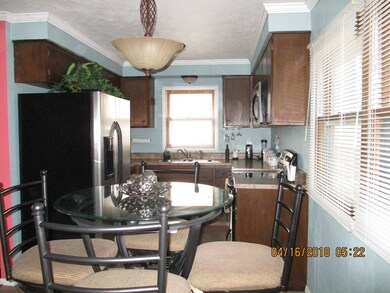 Kitchen/Dining