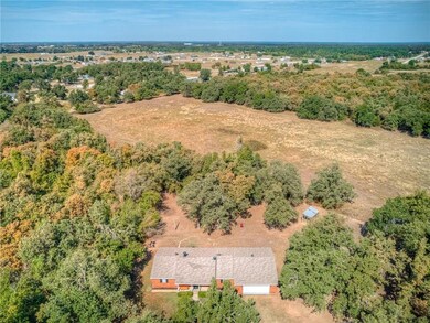 106565 S Kermit Rd, McLoud, OK 74851 - photo 4