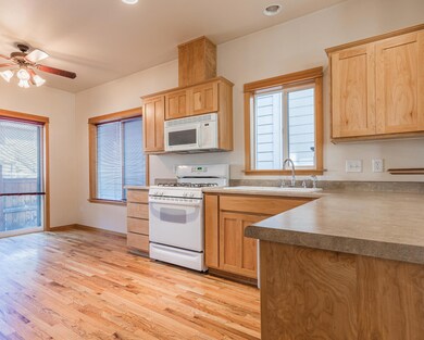 Kitchen 2