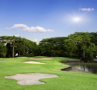 Golf Sand Traps and Green
