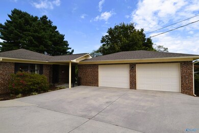 8177 Simpson Point Rd, Grant, AL 35747 - photo 3