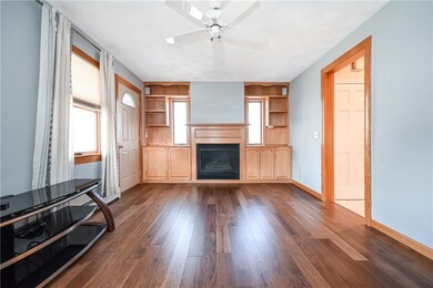 29 Fenner Ave, Riverside, RI 02915 - photo 2