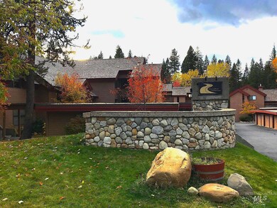 302 Mather Rd unit C18, McCall, ID 83638 - photo 5