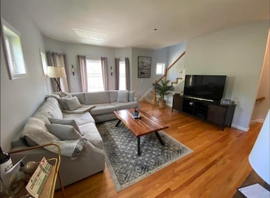 81 N High St unit 20, Derry, NH 03038 - photo 4