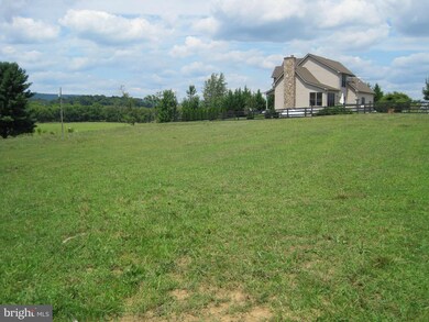 3115 Runnymeade Rd, Gerrardstown, WV 25420 - photo 2