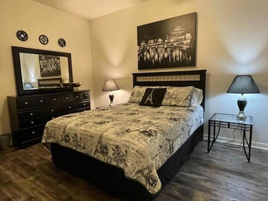 20 SW 6th St unit 206, Gainesville, FL 32601 - photo 7