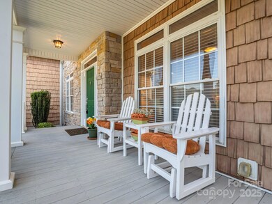 2137 6th St NW, Hickory, NC 28601 - photo 4