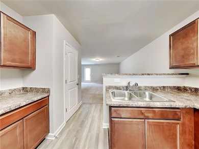 2565 Piering Dr, Lithonia, GA 30038 - photo 6