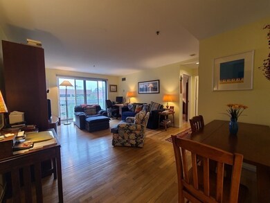 Bay Square unit 520, Cambridge, MA 02139 - photo 5