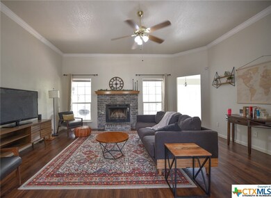 919 Whirlaway Dr, Copperas Cove, TX 76522 - photo 2