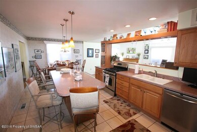 332 James St, Kingston, PA 18704 - photo 6