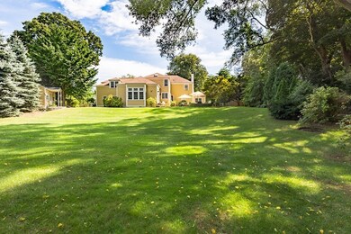 8 Fairview Ave, Salem, MA 01970 - photo 2