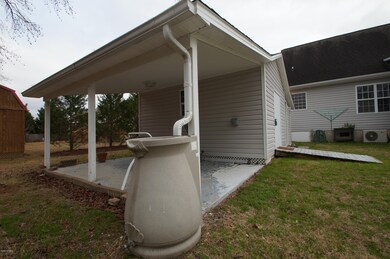 2786 Barefoot Ln, Winterville, NC 28590 - photo 6