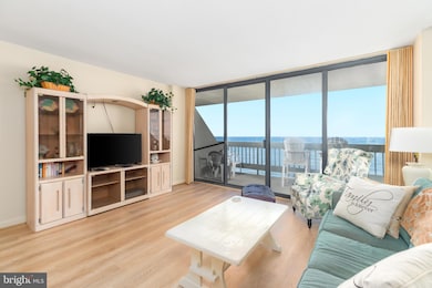 Century I Condominium unit 1609, Ocean City, MD 21842 - photo 4