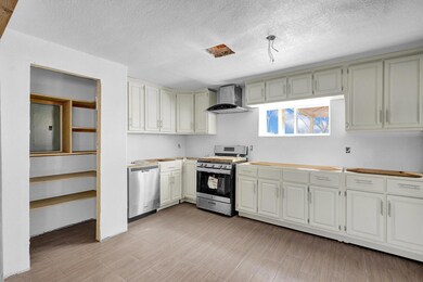 11971 Coker Rd, Socorro, TX 79927 - photo 4