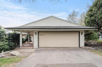 4855 Regents Walk, Excelsior, MN 55331 - photo 3