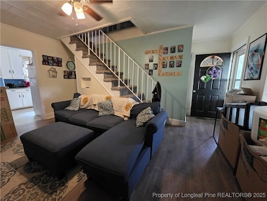 124 N Wright St, Raeford, NC 28376 - photo 2