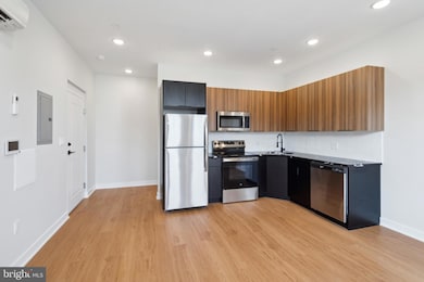 4145 W Girard Ave unit 2, Philadelphia, PA 19104 - photo 6