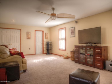 1285 Overlook Ct, Saylorsburg, PA 18353 - photo 5