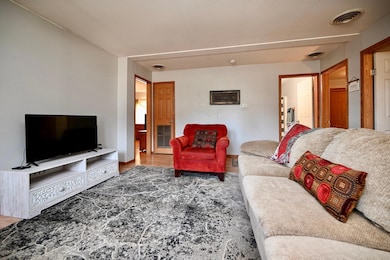 3 Living Room II.jpg