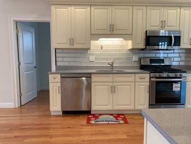 14 Hancock St unit 1, Malden, MA 02148 - photo 4