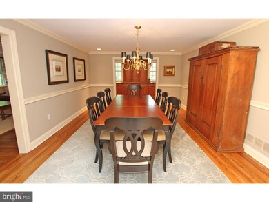 129 Ladderback Ln, Devon, PA 19333 - photo 4