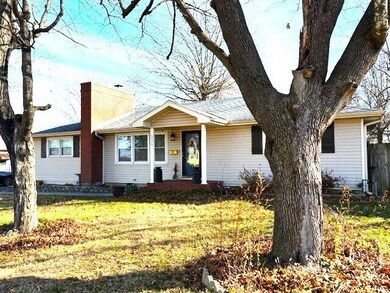 220 S Park Ave, Aurora, MO 65605 - photo 3