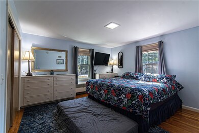 64 Padelford Ave, Riverside, RI 02915 - photo 5
