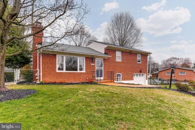 6519 Carroll Highlands Rd, Sykesville, MD 21784 - photo 3