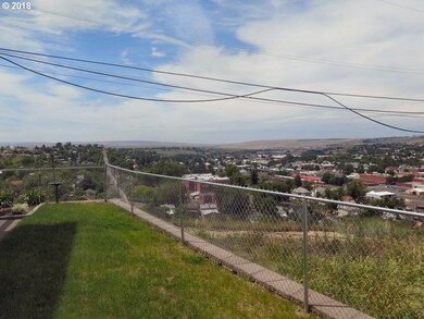 801 SE 6th St, Pendleton, OR 97801 - photo 3