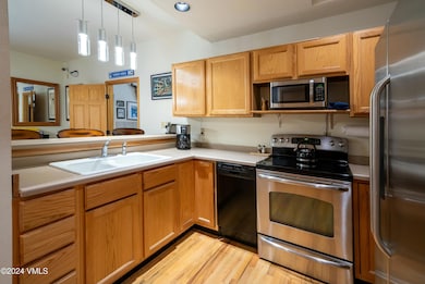 MEIN HAUS B KITCHEN