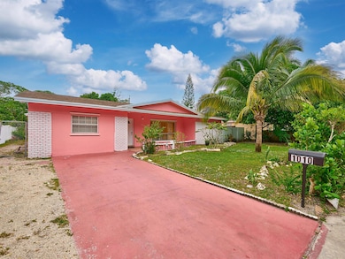 1010 S B St, Lake Worth, FL 33460 - photo 2