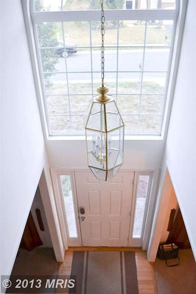 10222 Picturesque Ct, Nokesville, VA 20181 - photo 2