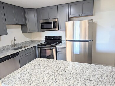 38 Bayview Terrace unit 4, Danvers, MA 01923 - photo 2