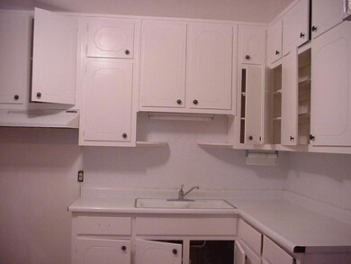 3337 Pierce Ave, El Paso, TX 79930 - photo 5