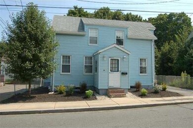 34 Mount Pleasant St, Woburn, MA 01801 - photo 2