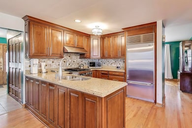 858 Academy Ave, Matteson, IL 60443 - photo 7