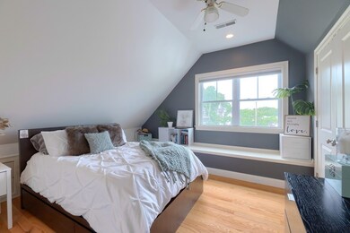 103 Paul Revere Rd, Arlington, MA 02476 - photo 4