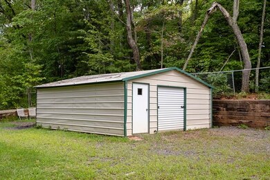 Work shop/outbuilding for your tools.