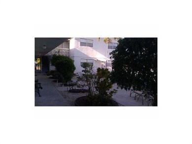 400 SE 3rd Ave unit 206, Hallandale Beach, FL 33009 - photo 2