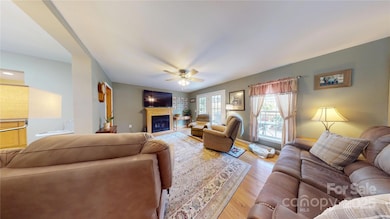 38 Char Kimber, Canton, NC 28716 - photo 5