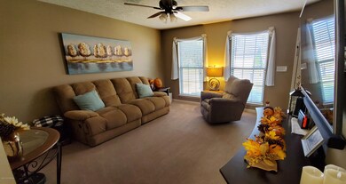 8808 Astrid Ave, Louisville, KY 40228 - photo 4