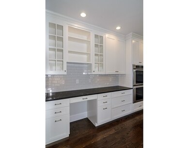 27 Rice St, Wellesley Hills, MA 02481 - photo 6