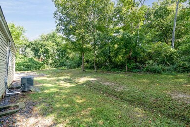 571 Coleridge Rd, Ramseur, NC 27316 - photo 5