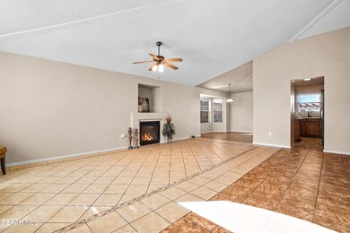 6237 Lovebird Ln, El Paso, TX 79924 - photo 7