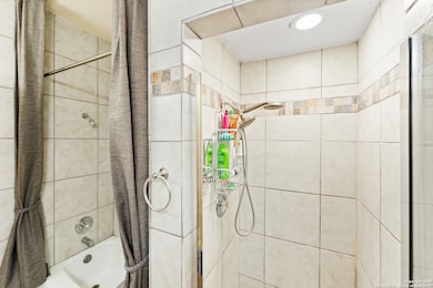 3678 Hidden Dr unit 1301, San Antonio, TX 78217 - photo 7