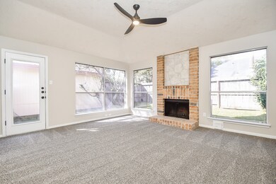 8210 Summertree Dr, Houston, TX 77040 - photo 7