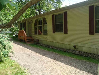 5706 River Lane Rd, Potosi, WI 53820 - photo 2